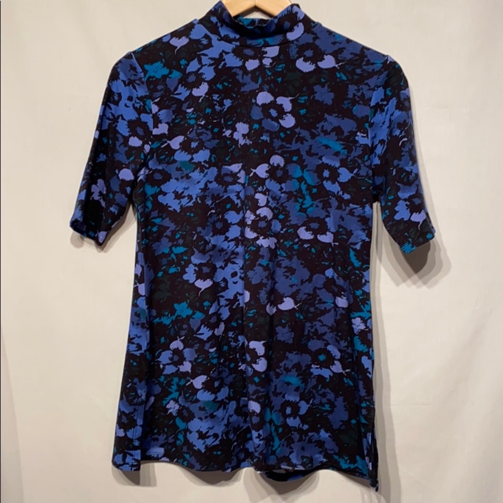 H by Halston Short Sleeve Turtleneck Size Small